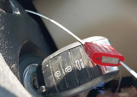 2018 Kia Optima Lx/S z USA, uszkodzony, nr VIN 5XXGT4L33JG257009